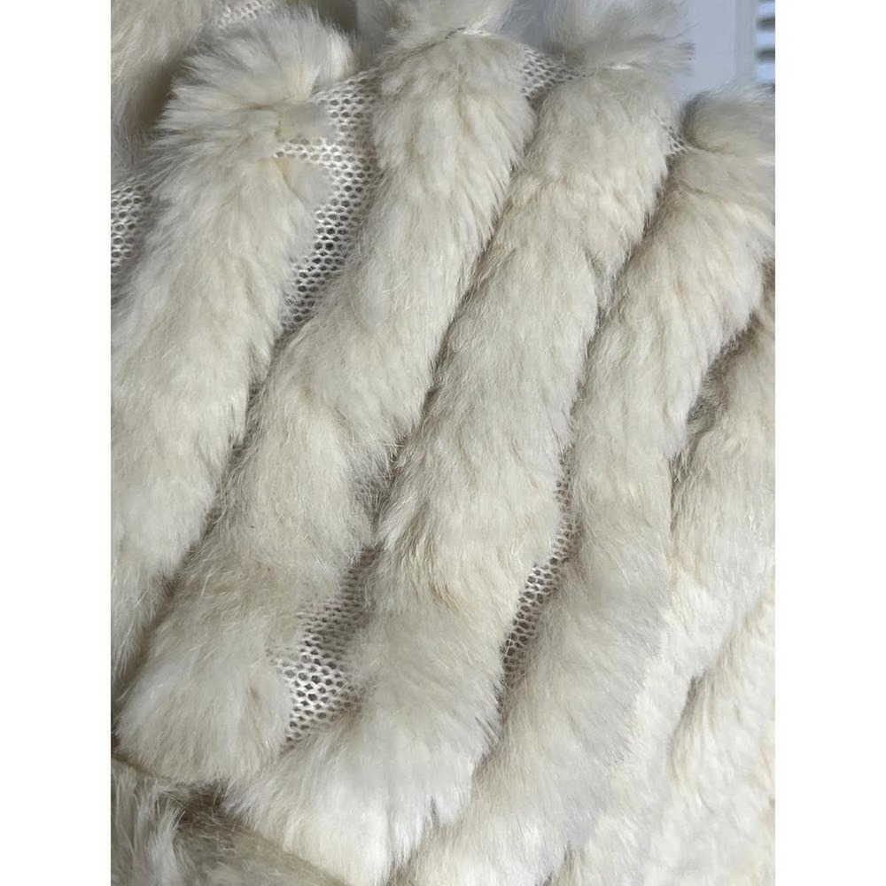 Rabbit Fur Ribbed Knit Poncho Wra - Picture 4 of 8